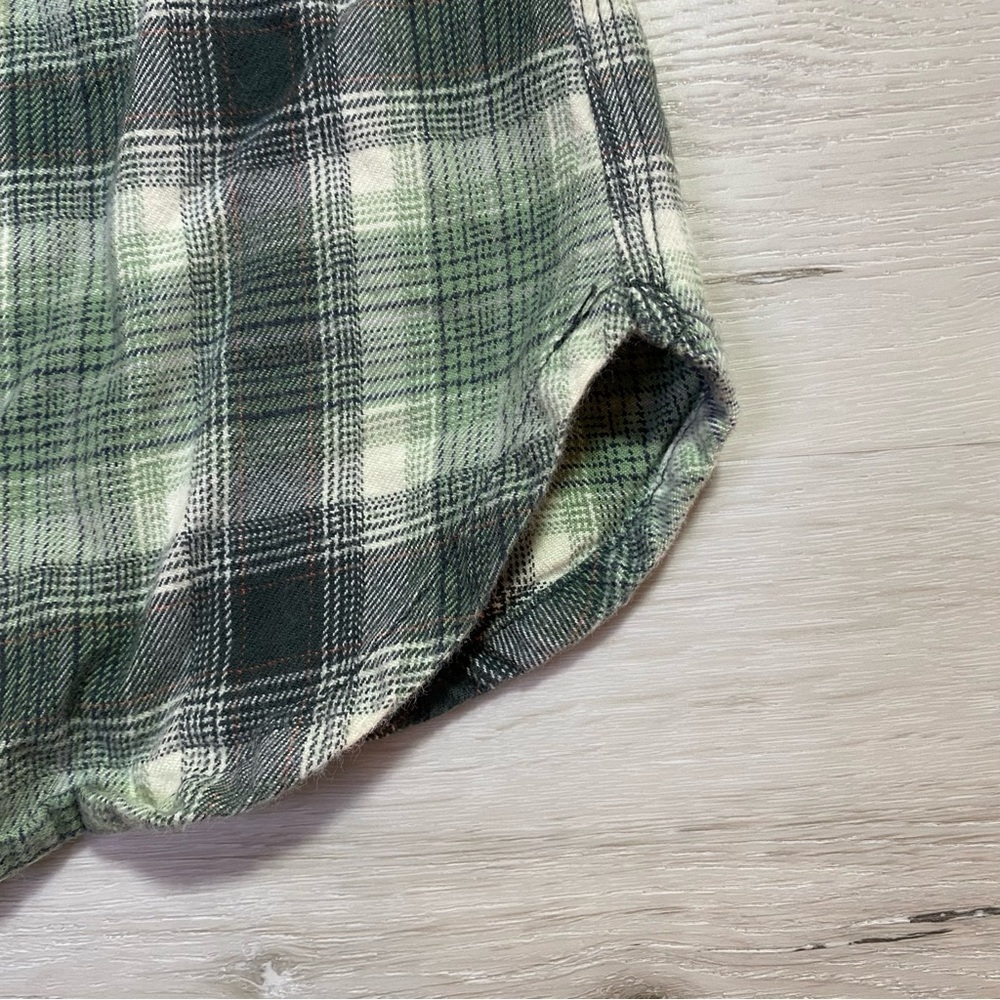 Carhartt Green Plaid Button Down Shirt - Picture 8 of 14